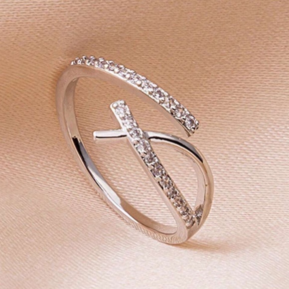 18k Gold Plated Stainless Steel Rhinestone Adjustable Ring - Picture 6 of 6